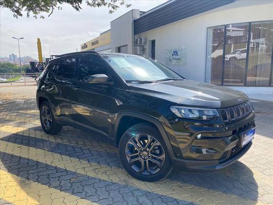 JEEP COMPASS 1.3 T270 TURBO FLEX LONGITUDE AT6